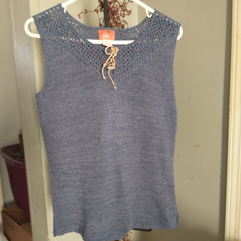 Women's knit short sleeve top